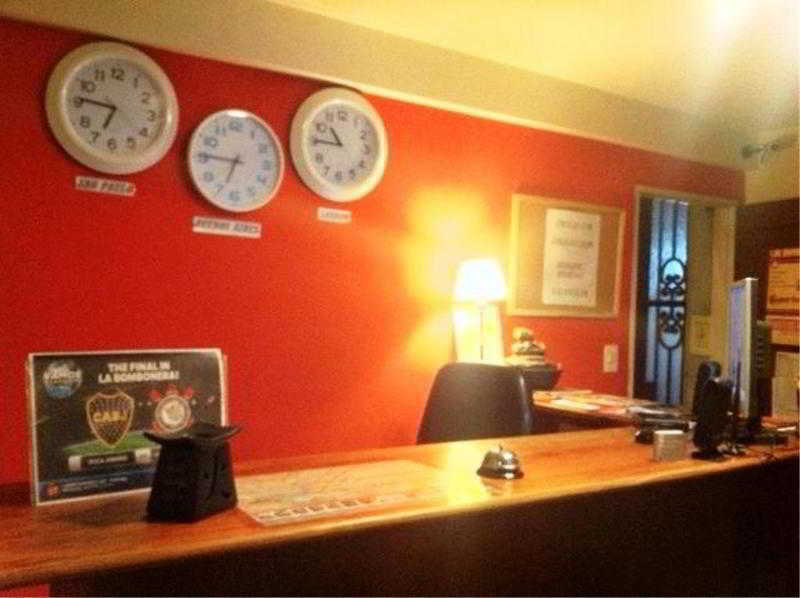 Petit Recoleta Hostel بوينس آيرس المظهر الخارجي الصورة