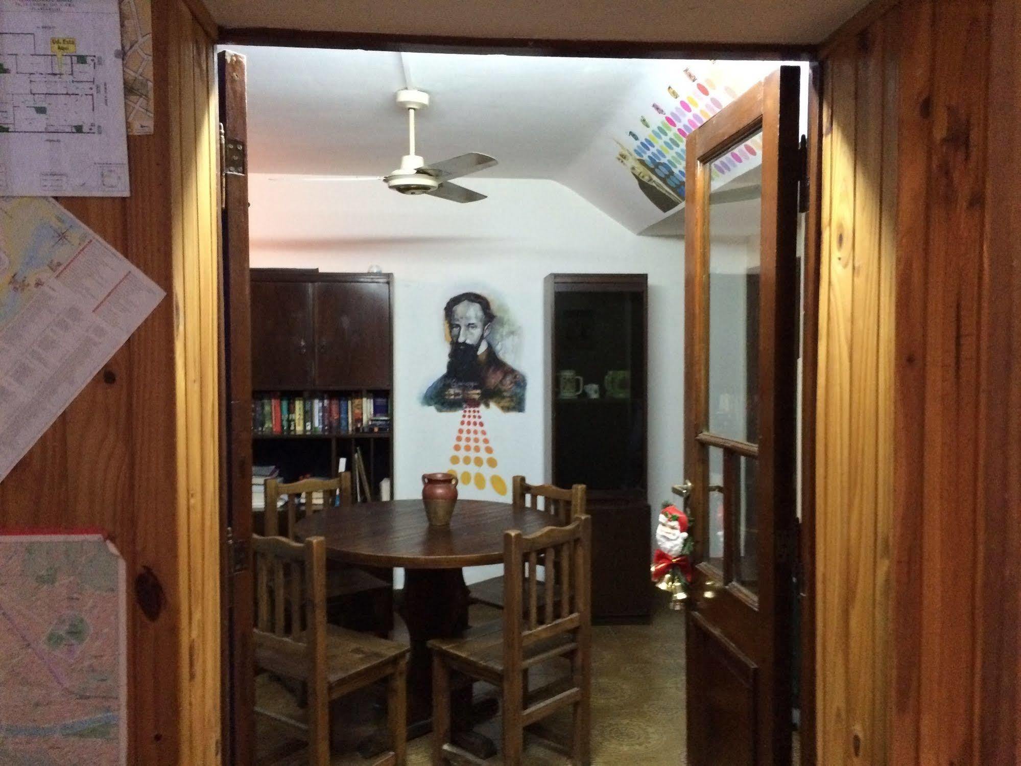 Petit Recoleta Hostel بوينس آيرس المظهر الخارجي الصورة