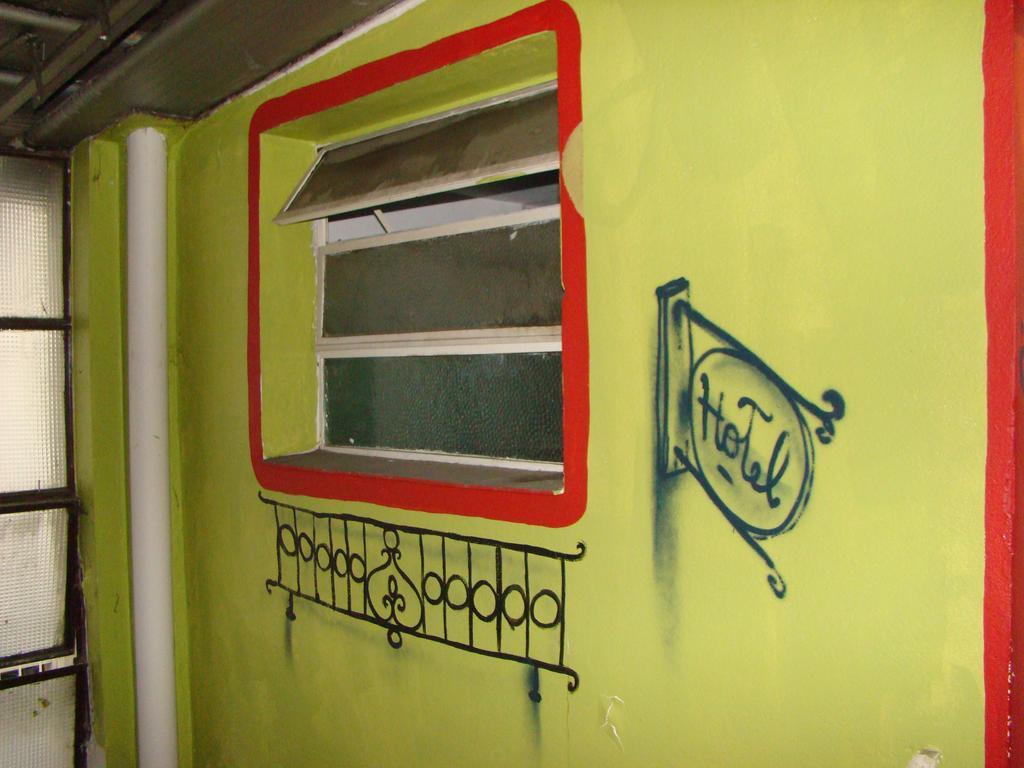 Petit Recoleta Hostel بوينس آيرس المظهر الخارجي الصورة