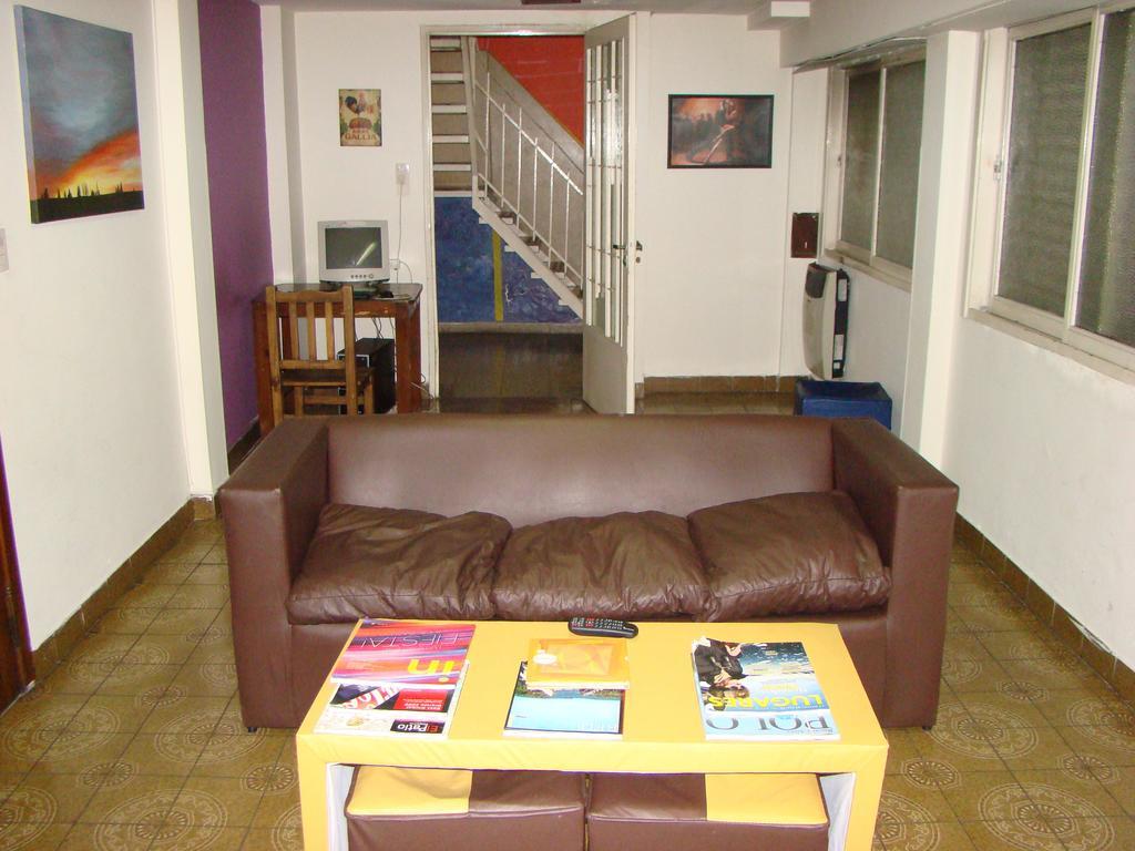 Petit Recoleta Hostel بوينس آيرس المظهر الخارجي الصورة